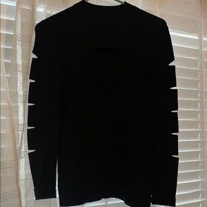 Jennifer Lopez Women's Black Cut-Out Sleeve Sweater
